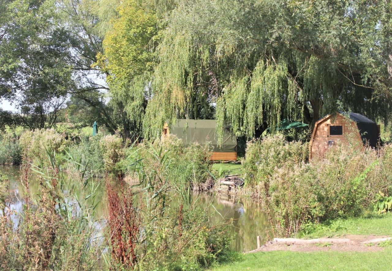 Rum Bridge "Owl Watch" Wooden Tipi Hotel Съдбъри Екстериор снимка